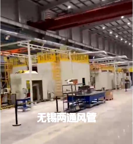 1個(gè)月的工期終于接近尾聲，為了節(jié)點(diǎn)大半夜兄弟們都在加班